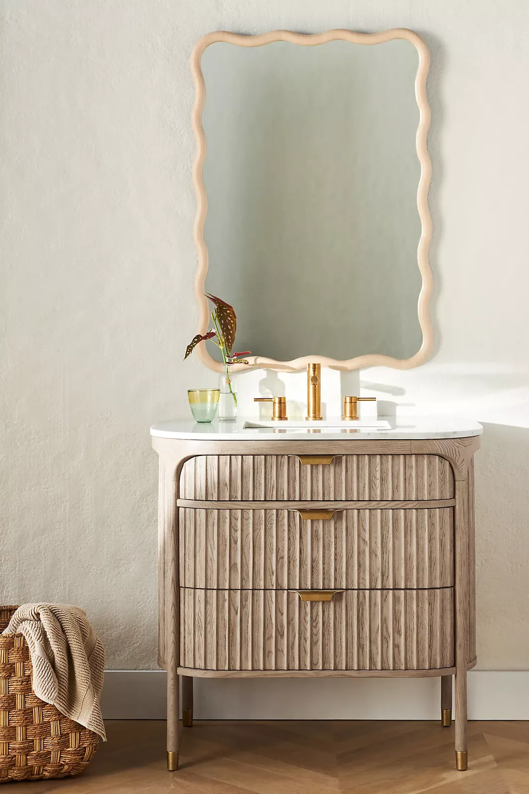 Aurelia 36″ Ash Fluted Vanity