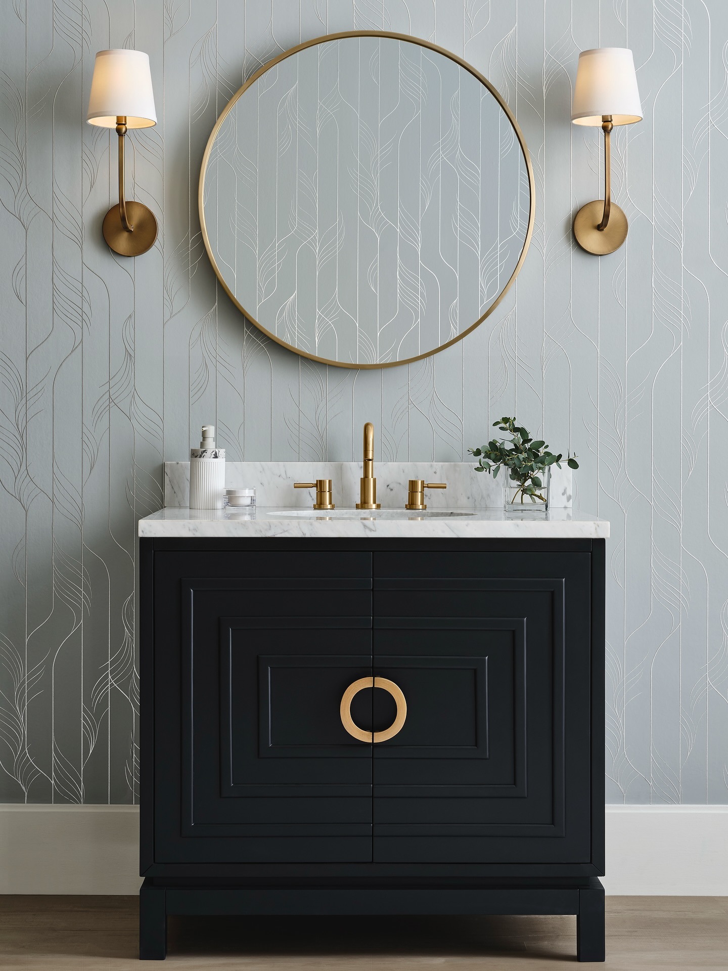 Onyx Ring Vanity in matte black with brass ring pull